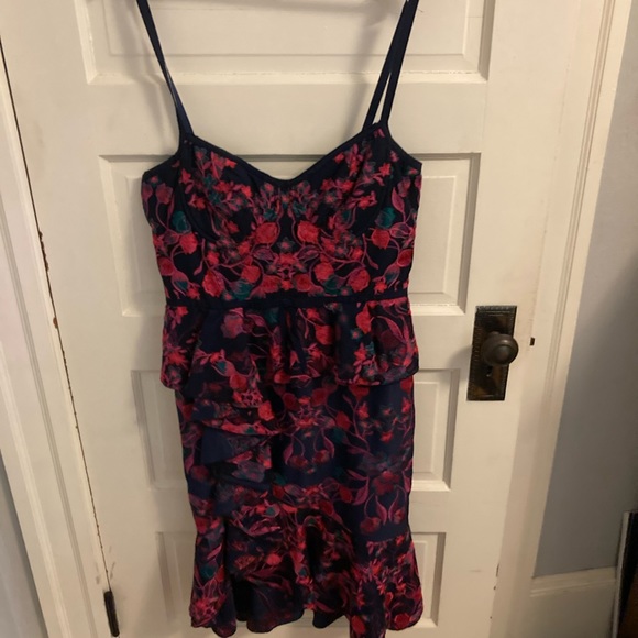 Marchesa Notte MIDI Dress - Picture 11 of 11